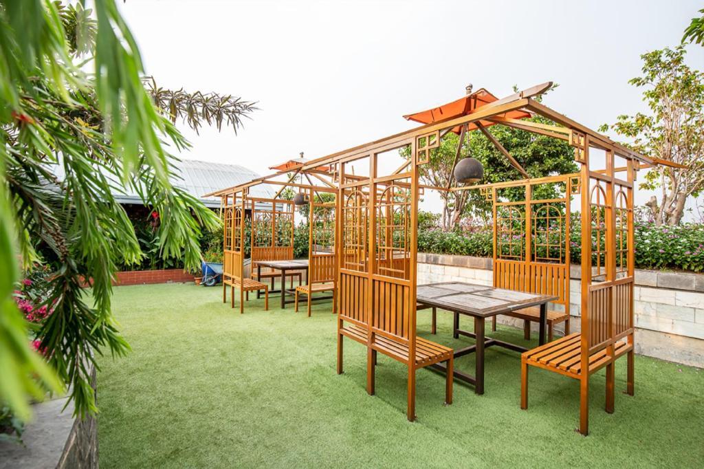Dhaka Regency Hotel & Resort Dış mekan fotoğraf